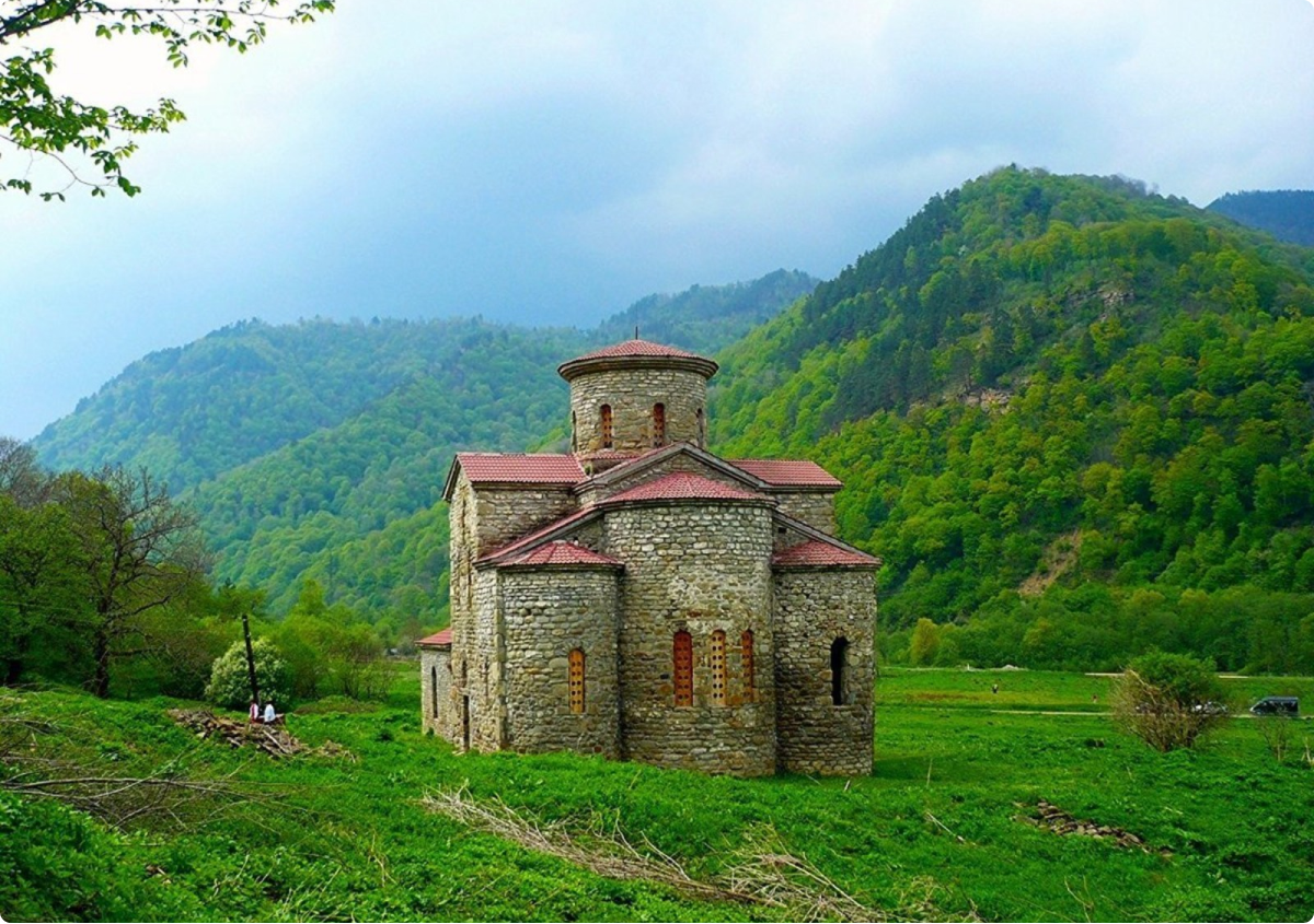 Климат в Архызе в июле